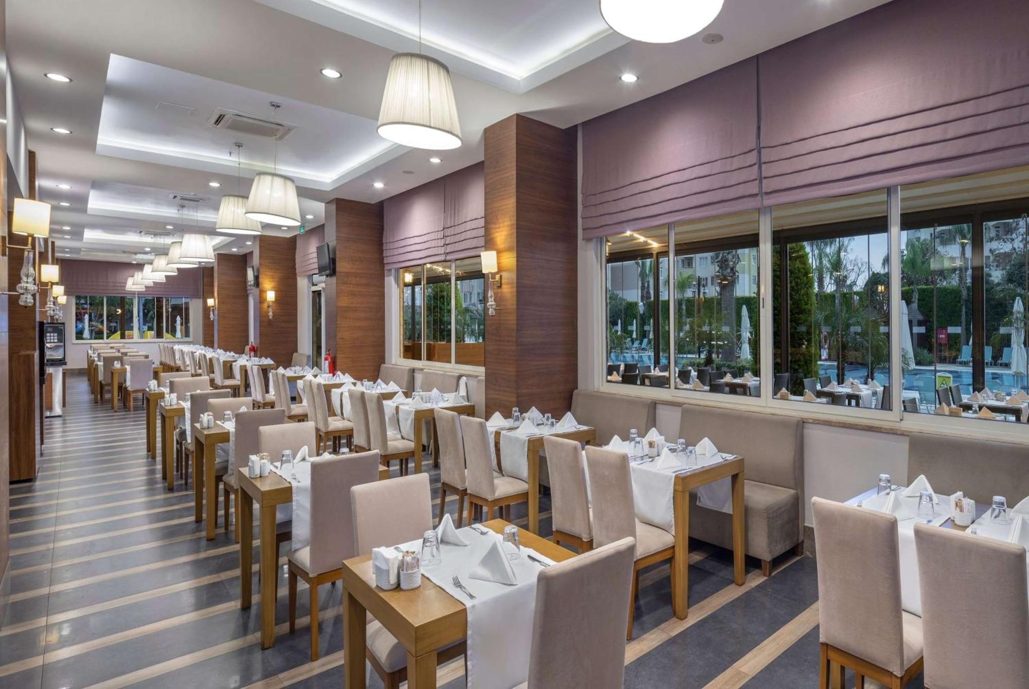 Ramada Resort By Wyndham Lara Αττάλεια Εξωτερικό φωτογραφία