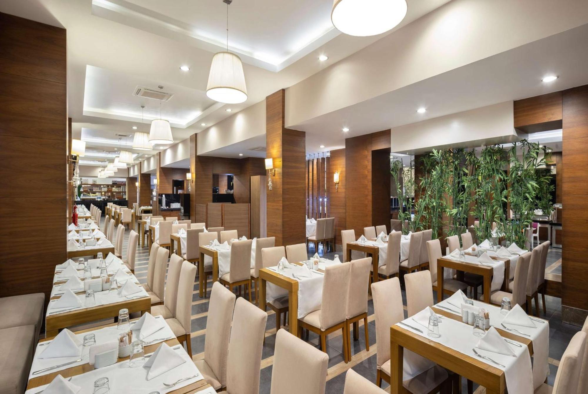 Ramada Resort By Wyndham Lara Αττάλεια Εξωτερικό φωτογραφία