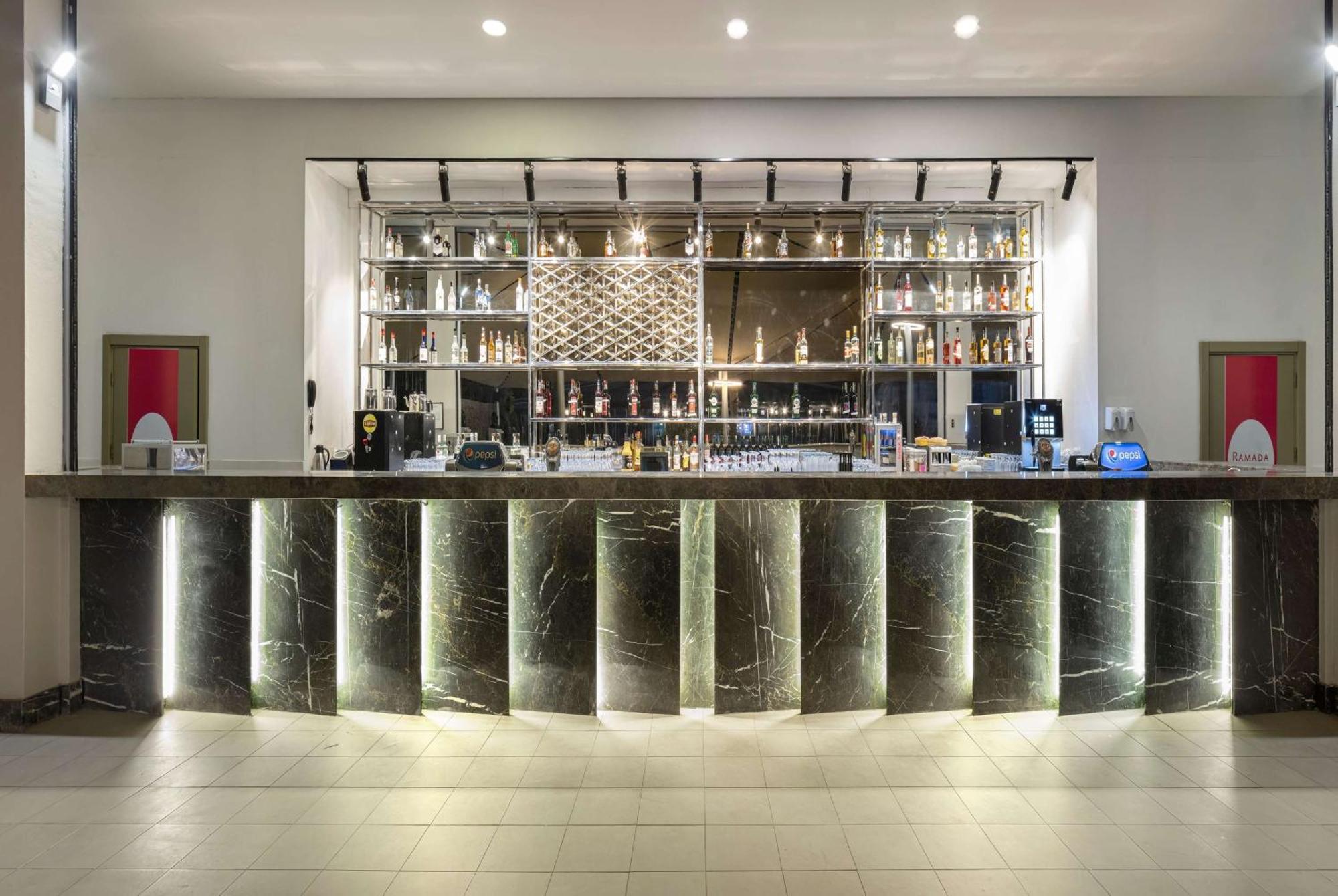 Ramada Resort By Wyndham Lara Αττάλεια Εξωτερικό φωτογραφία